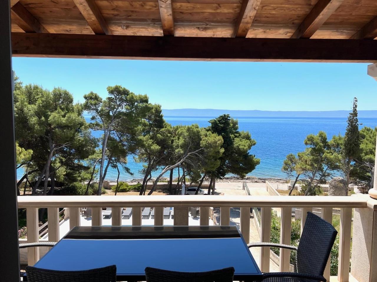 Appartement Vera Seafront Sumartin
